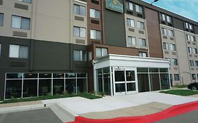 La Quinta By Wyndham Baltimore N / White Marsh